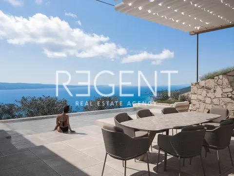 Omiš, Borak - zemljište 1324 m2 s projektom i građevinskom dozvolom za vilu 360 m2